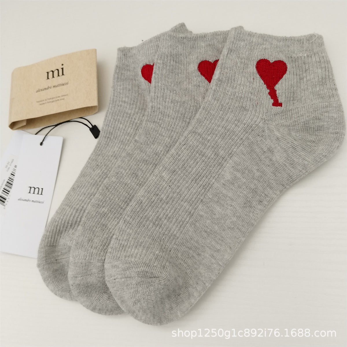 MONCLER EMBROIDERED LOGO SWEAT SHORTS – 1:1 HIGH END