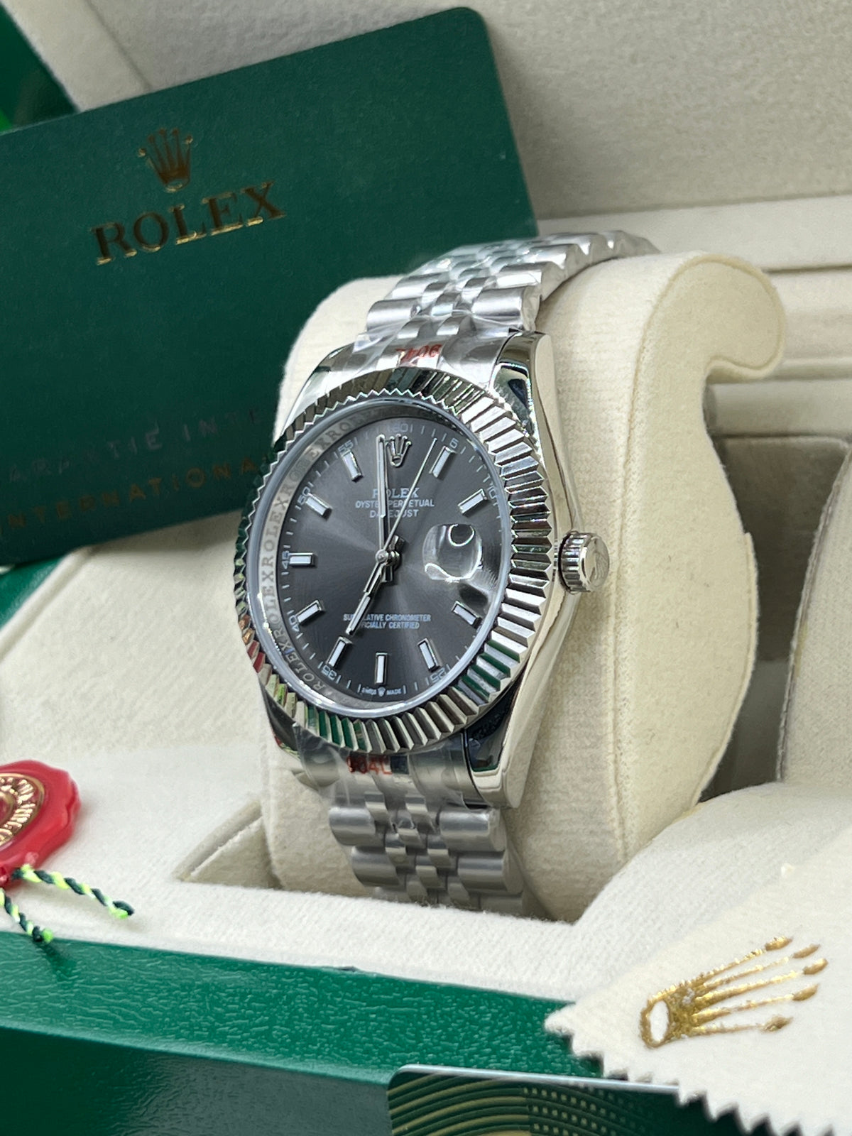 ROLEX DATE JUST GRAY JUBILEE #DT14