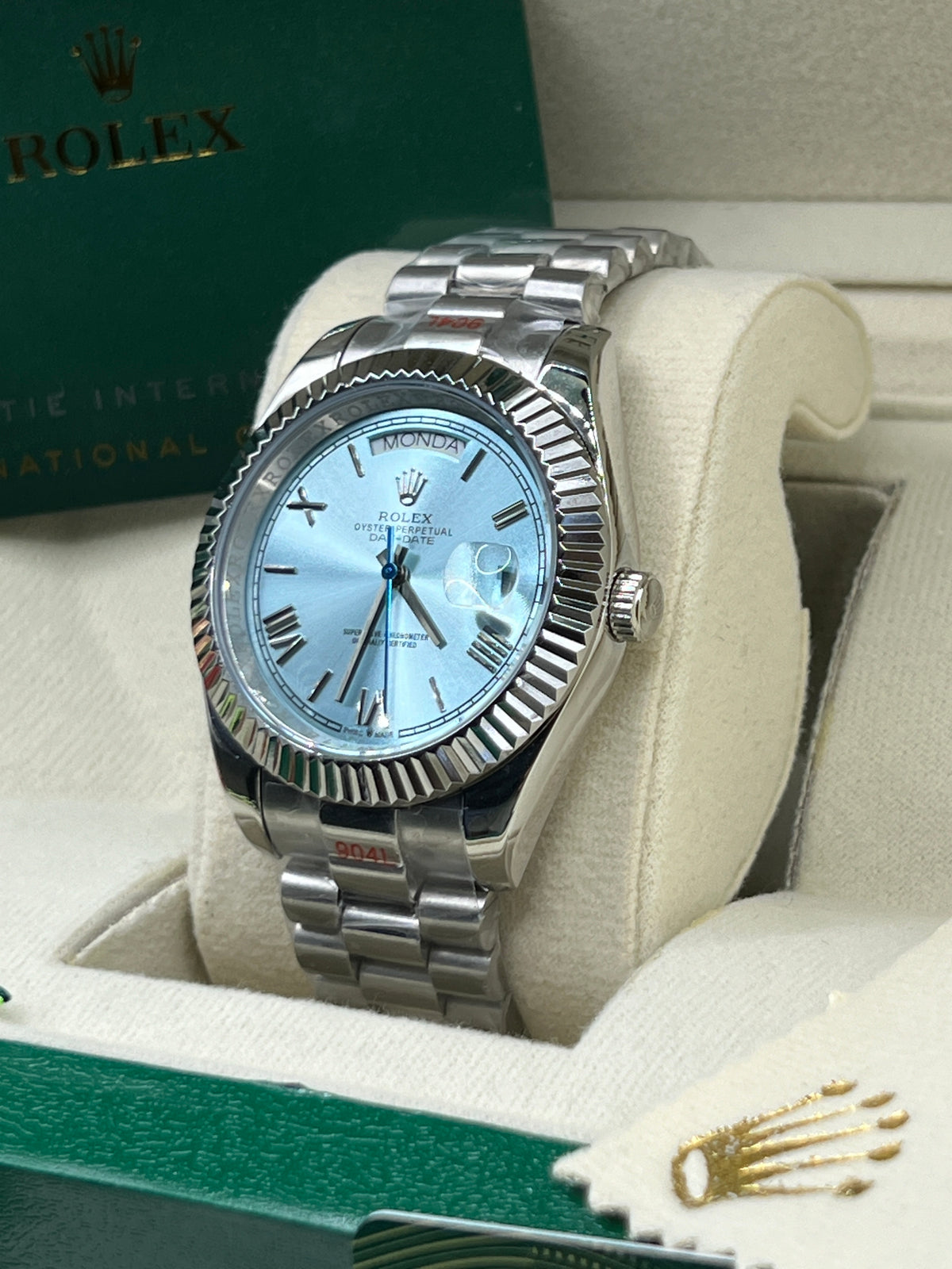 ROLEX DAY-DATE ROMAN PLATINUM SKYBLUE
