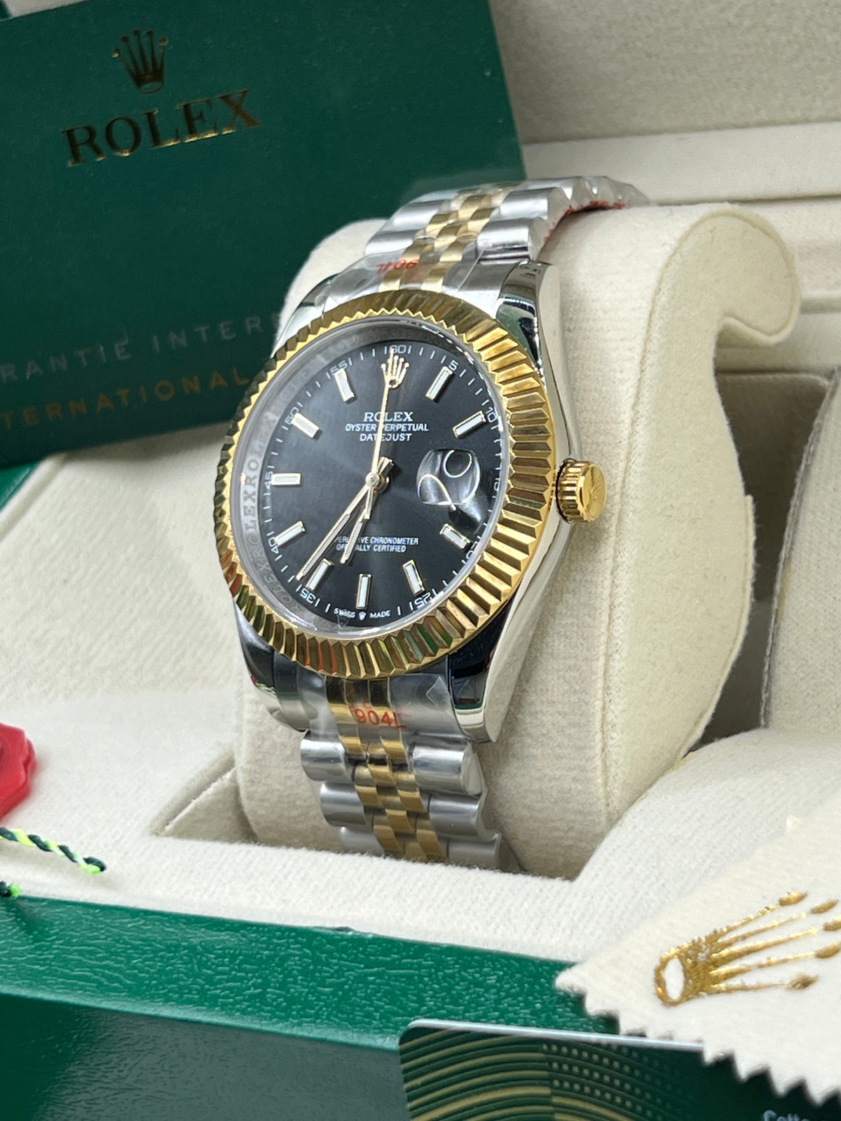 ROLEX DATEJUST BLACK BICOLOR JUBILEE #DT16