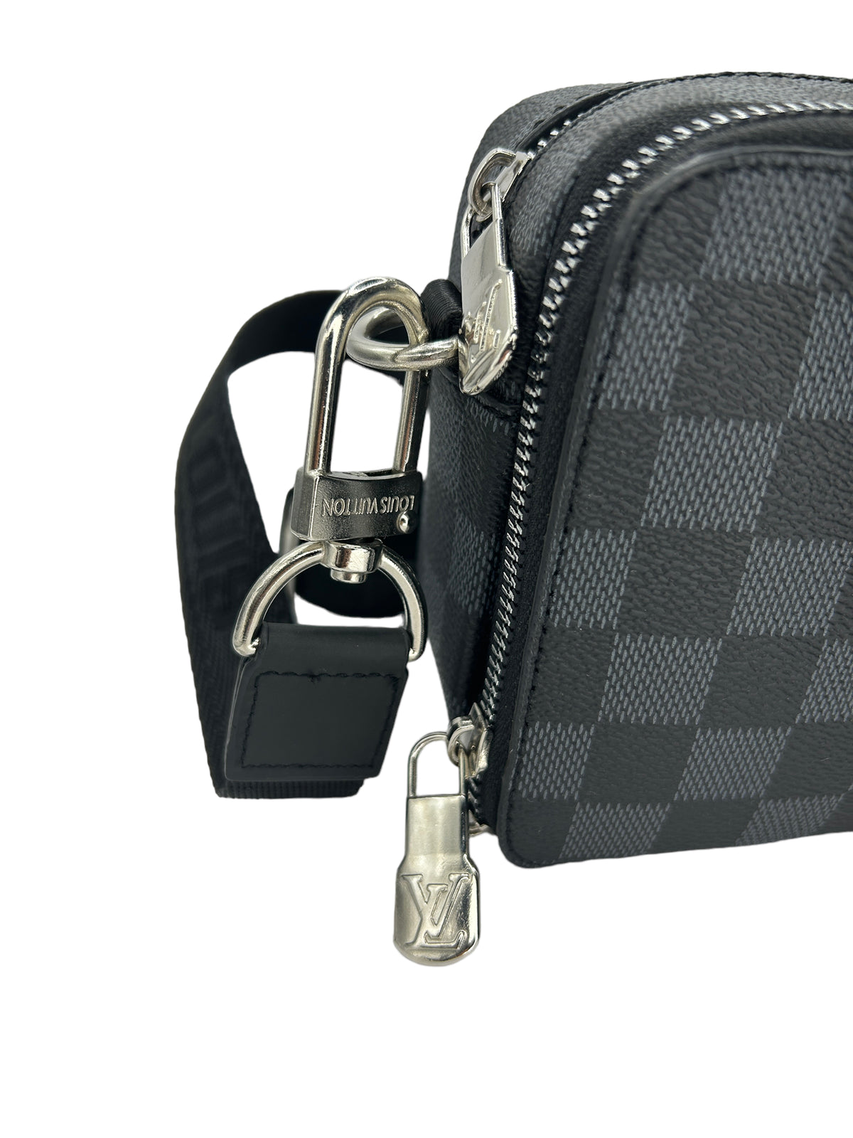 LOUIS VUITTON BAG - Damier Graphite Alpha - SMALL - UNISEX - CHECKED