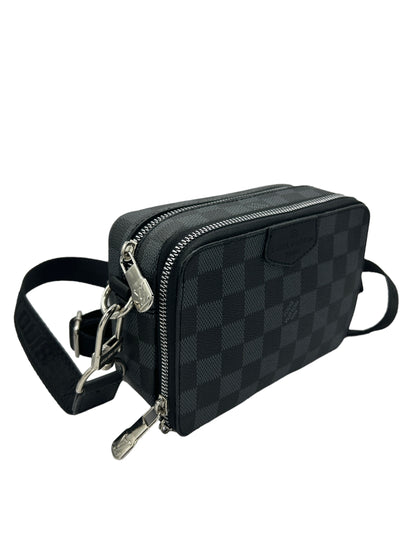 LOUIS VUITTON BAG - Damier Graphite Alpha - SMALL - UNISEX - CHECKED