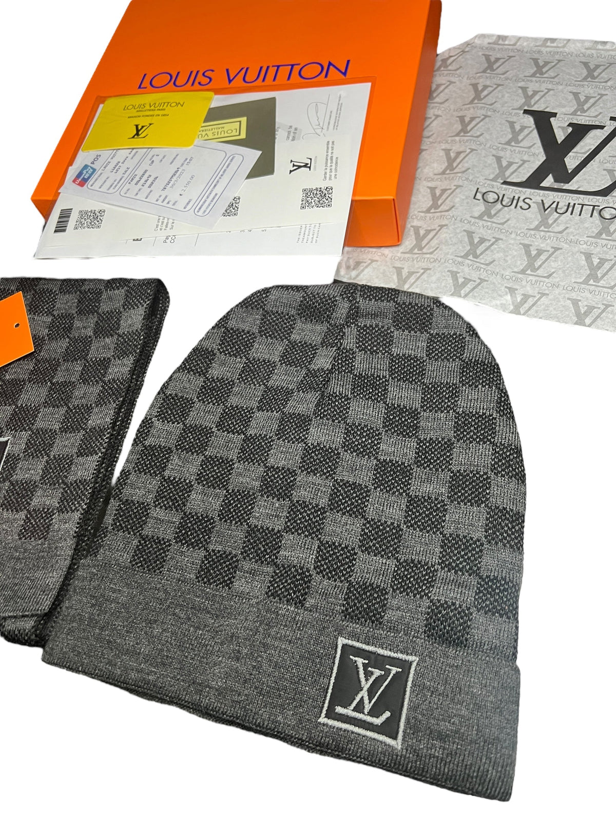 LOUIS VUITTON - SCARF & HAT SET - FULL SET