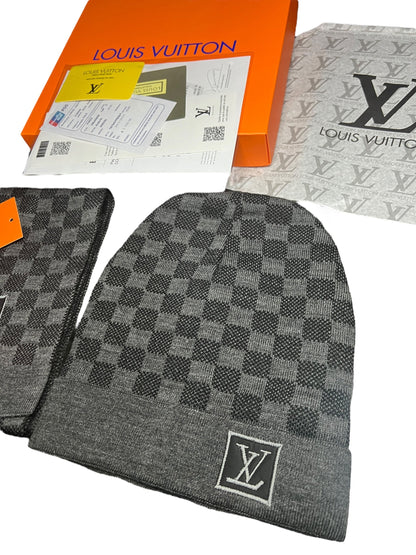 LOUIS VUITTON - SCARF & HAT SET - FULL SET