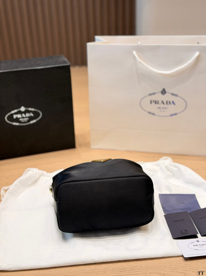 PRADA RE-EDITION NYLON MINI HANDBAG – FULL SET – 1:1 HIGH END