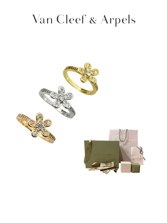 VAN CLEEF & ARPELS SWEET ALHAMBRA FLOWER RING – FULL SET – 1:1 HIGH END
