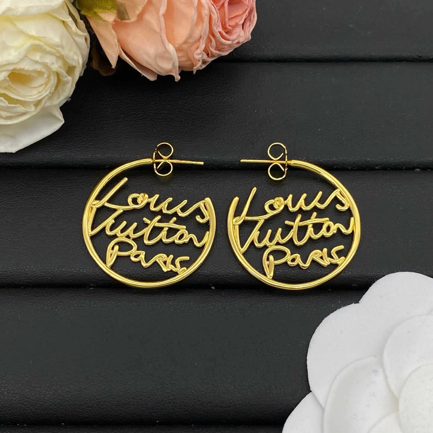 LOUIS VUITTON LV SCRIPT HOOPS – FULL SET – 1:1 HIGH END