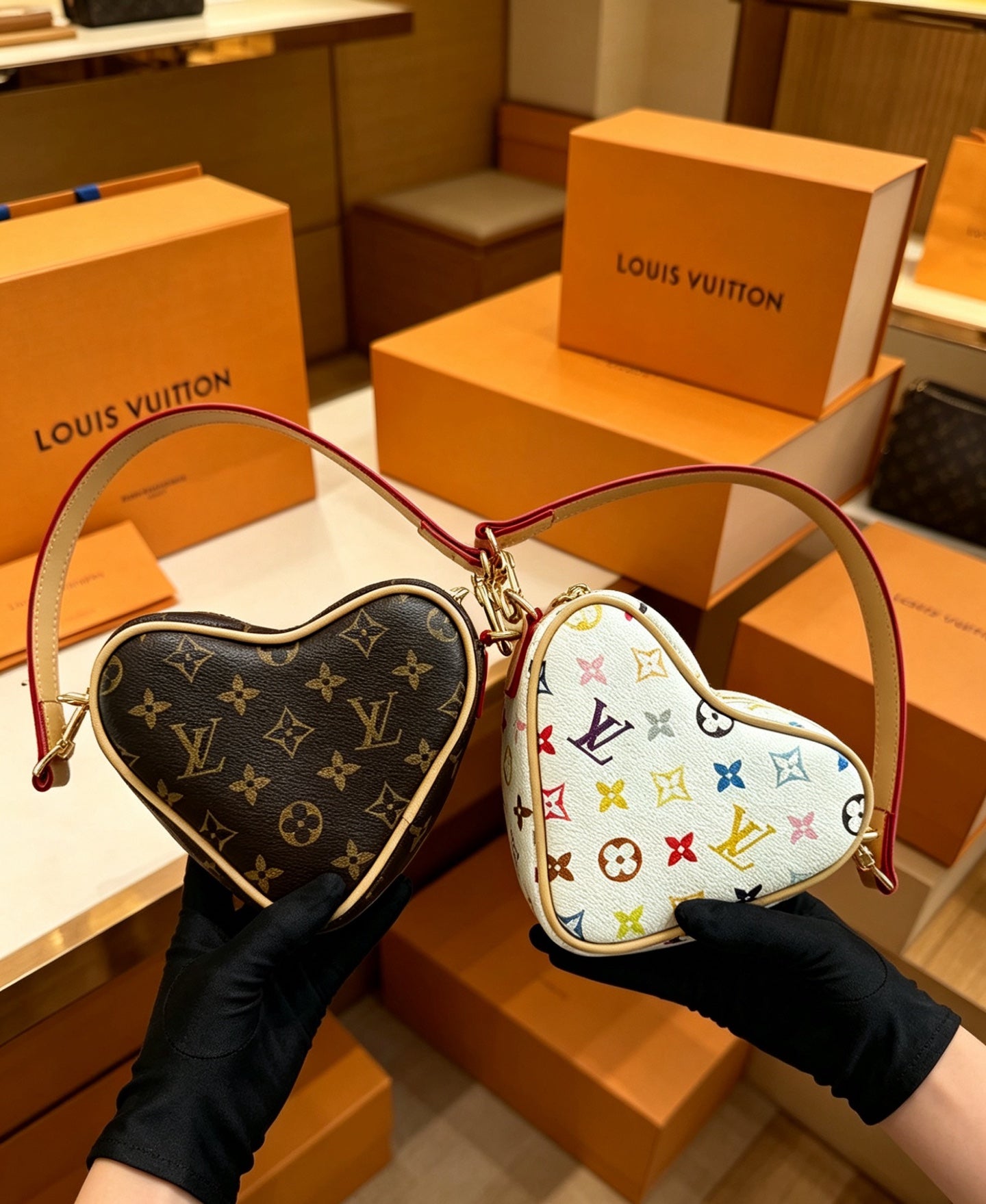 LOUIS VUITTON COEUR TESCHEN – Full Set  - 1:1 HIGH END
