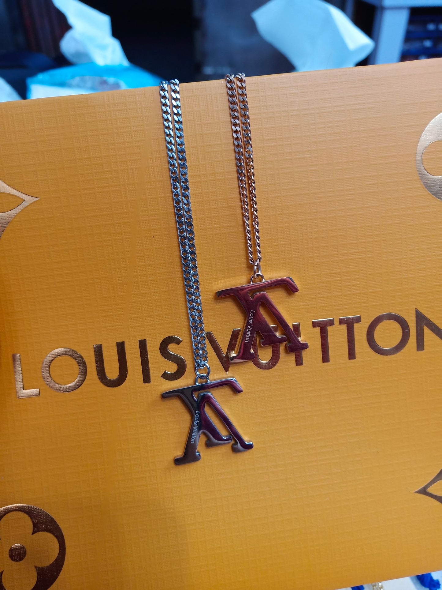 LOUIS VUITTON UPDOWN SIDE NECKLACE – Full Set  - 1:1 HIGH END
