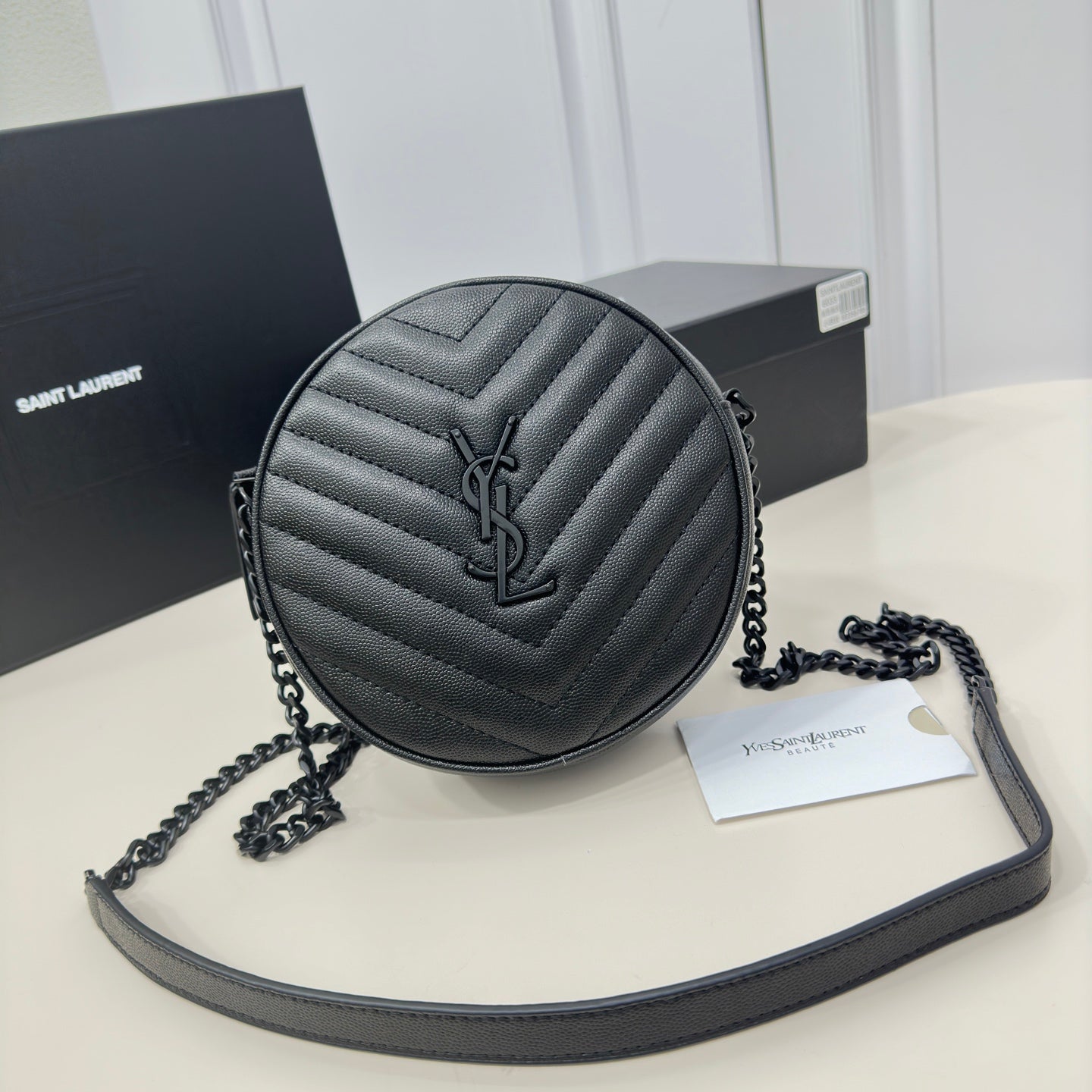 SAINT LAURENT Grain De Poudre Matelasse Chevron Quilted Round Vinyle Camera Bag - 1:1 HIGH END