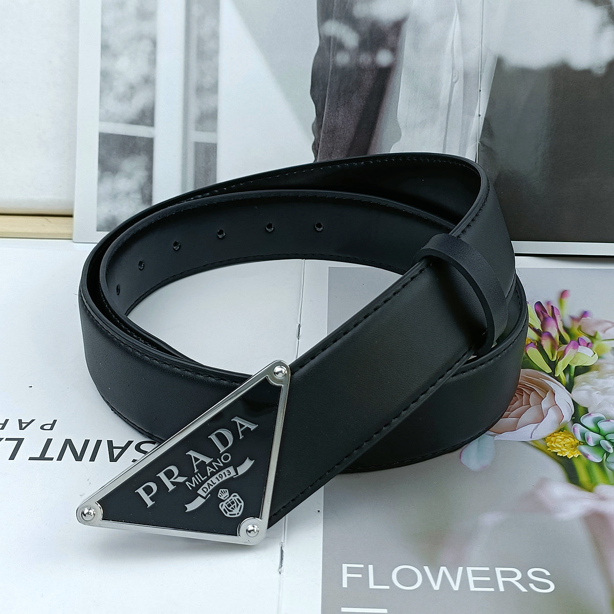PRADA TRIANGLE LOGO SAFFIANO LEATHER BELT – FULL SET – 1:1 HIGH END