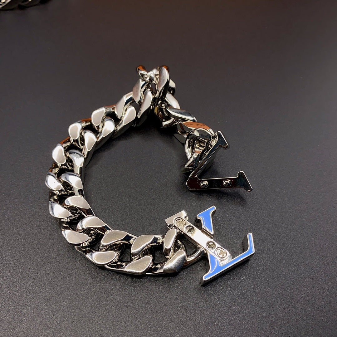 LOUIS VUITTON COLLIER LV BRACELET/NECKLACE  – Full Set  - 1:1 HIGH END