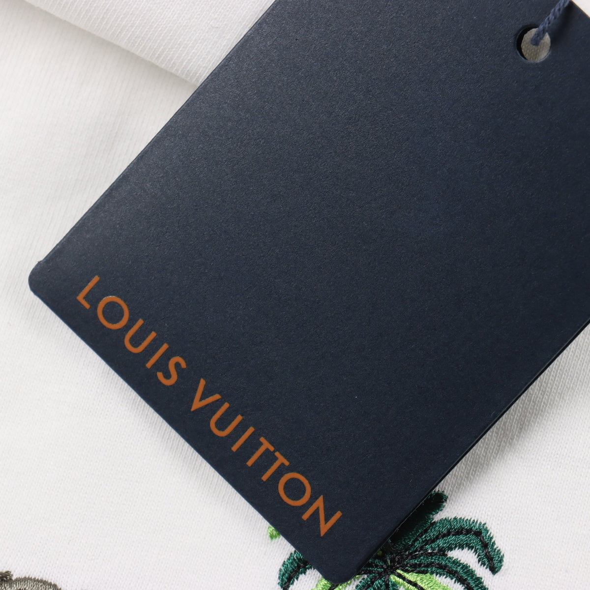 LOUIS VUITTON T-SHIRT - SUPER CLONE