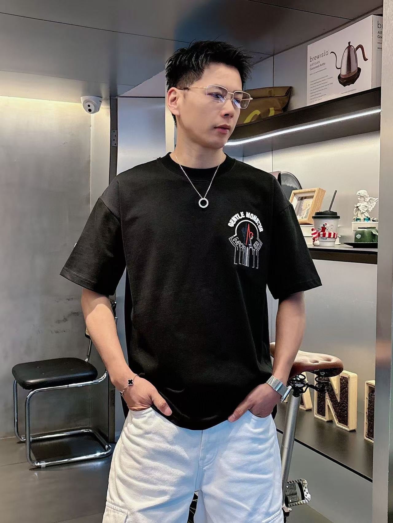 MONCLER T-SHIRT - SUPER CLONE