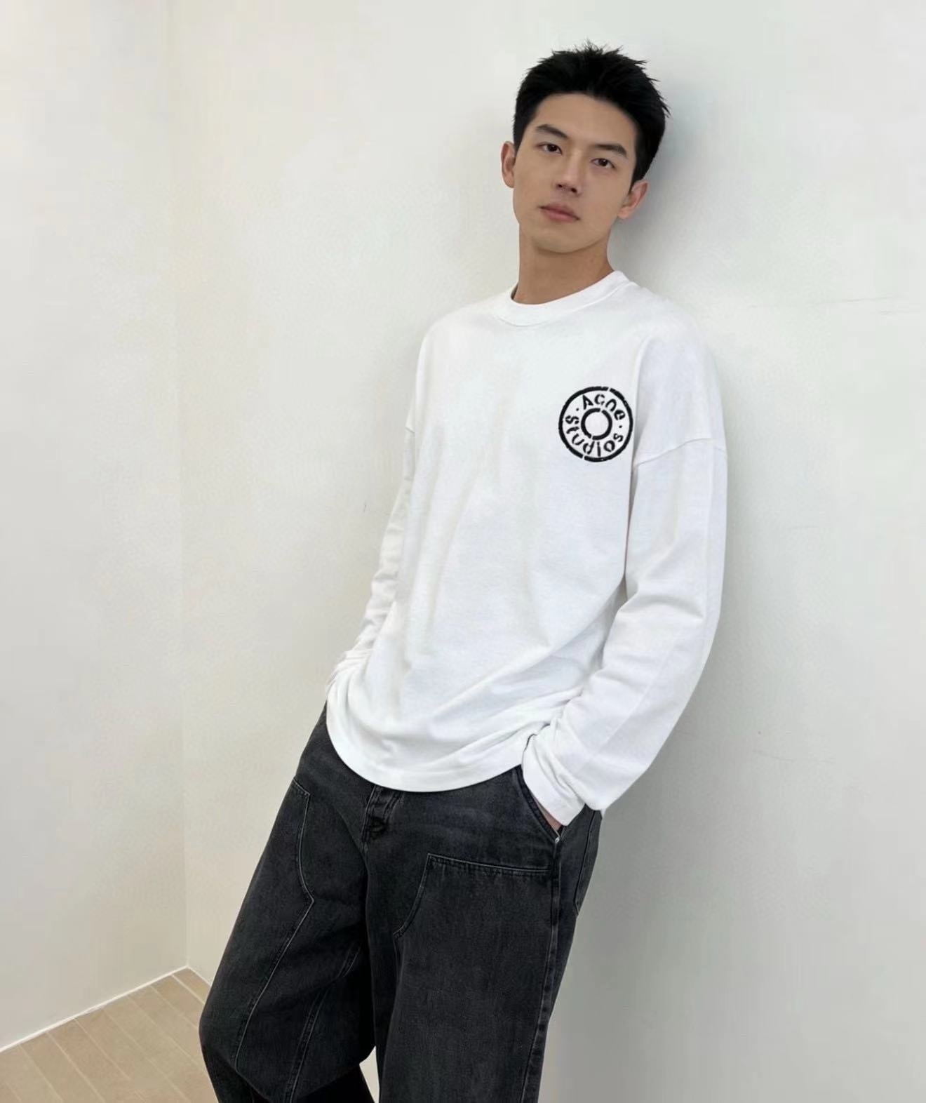 ACNE STUDIOS LONGSLEEVE - SUPER CLONE
