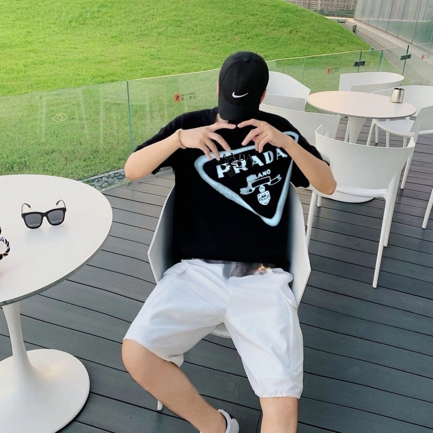 PRADA T-SHIRT - SUPER CLONE