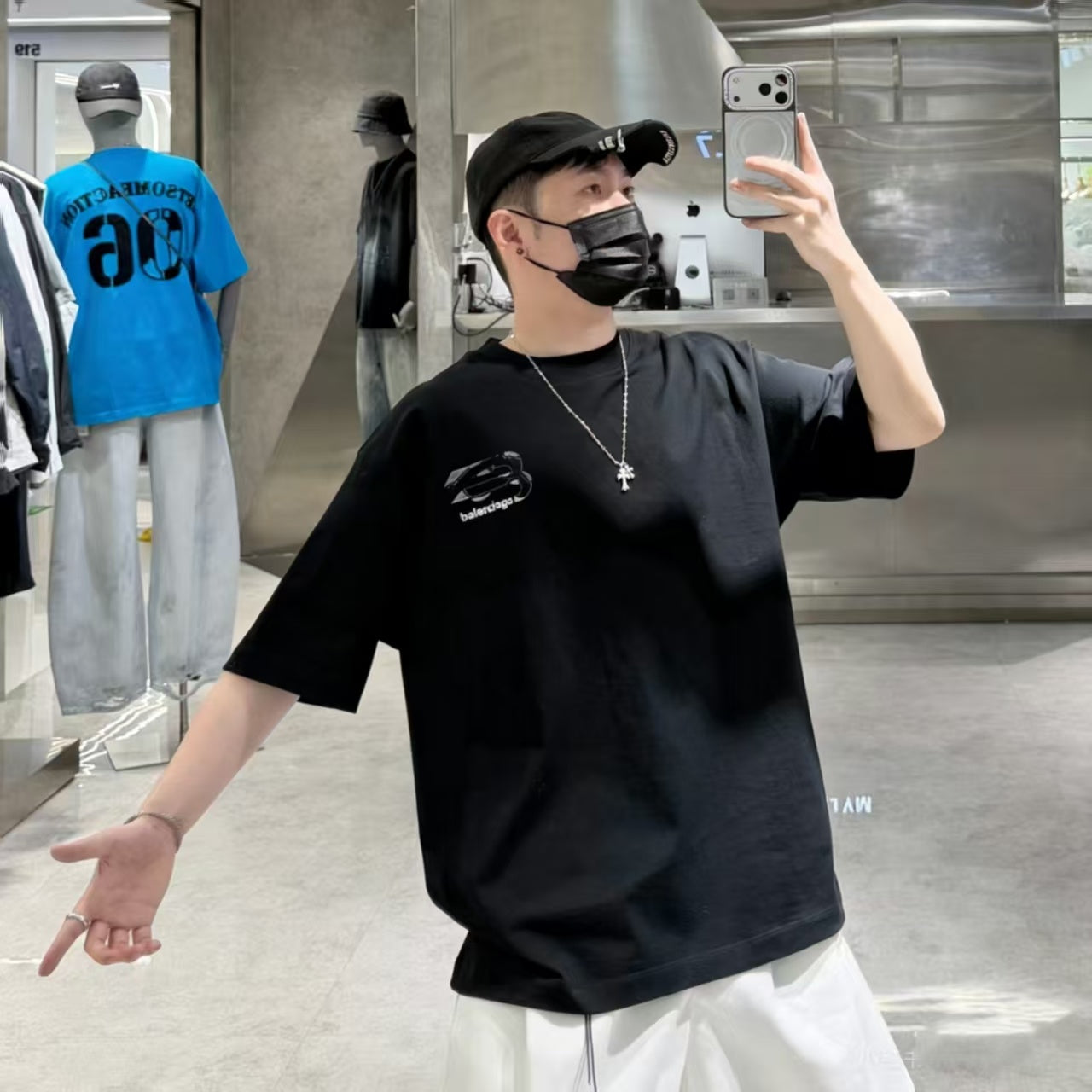 BALENCIAGA T-SHIRT - SUPER CLONE