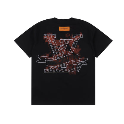 LOUIS VUITTON T-SHIRT - SUPER CLONE