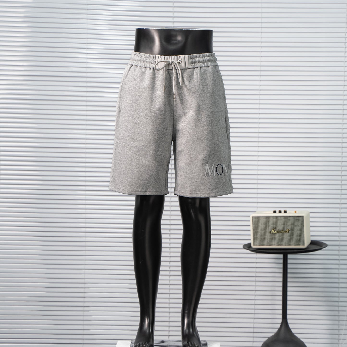 MONCLER EMBROIDERED LOGO SWEAT SHORTS – 1:1 HIGH END