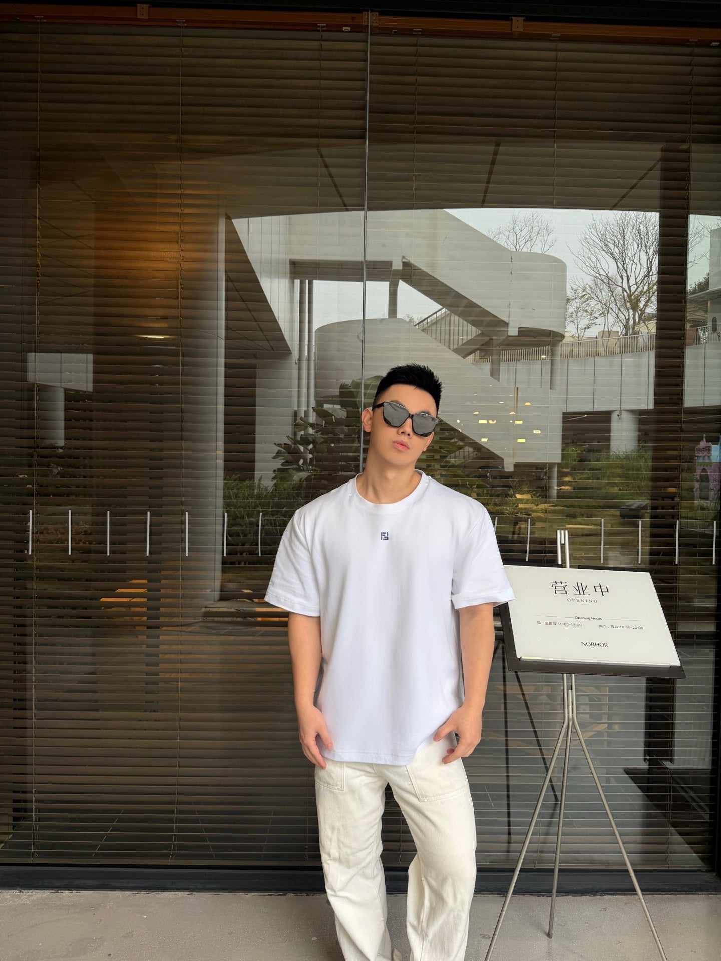 FENDI T-SHIRT - SUPER CLONE