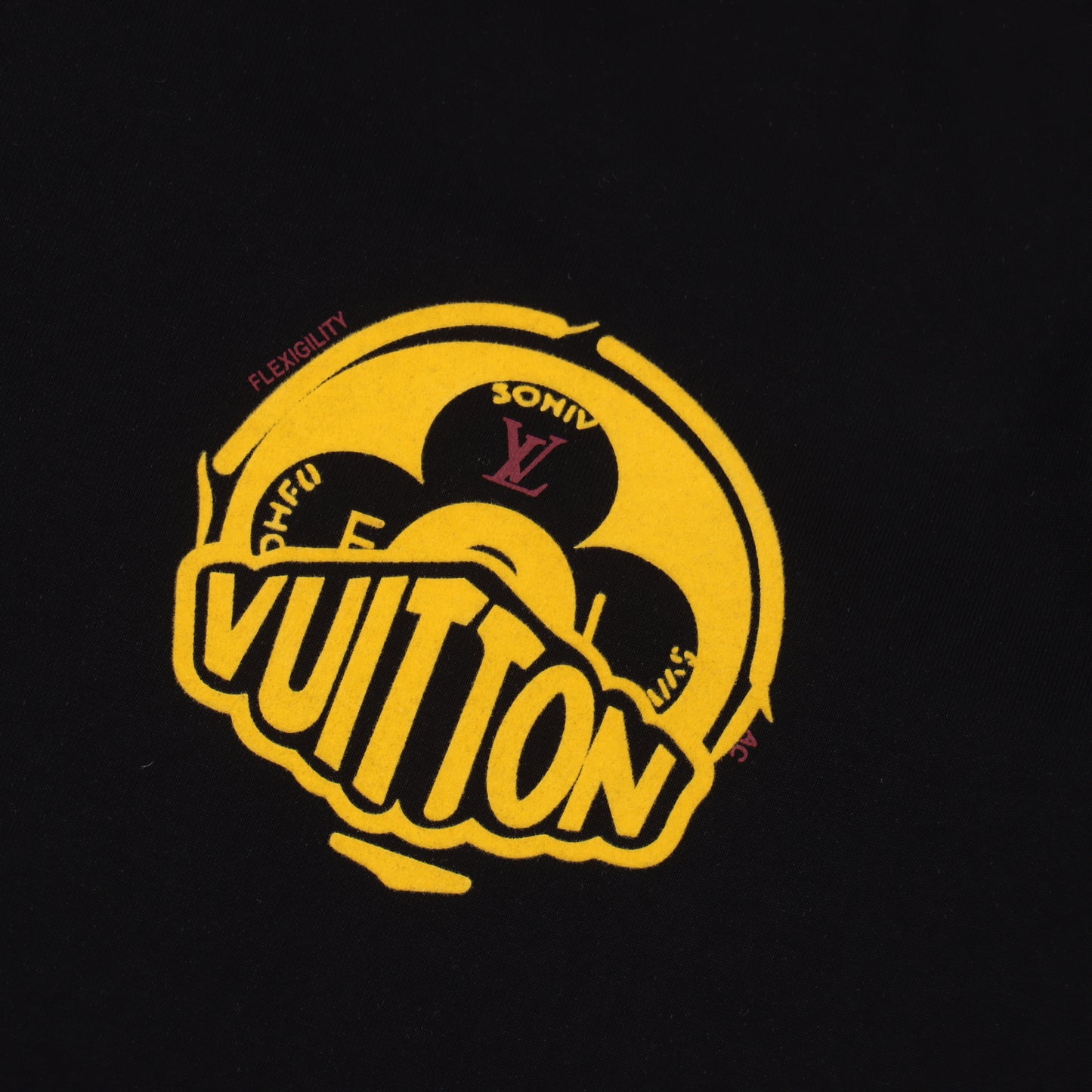 LOUIS VUITTON T-SHIRT - SUPER CLONE