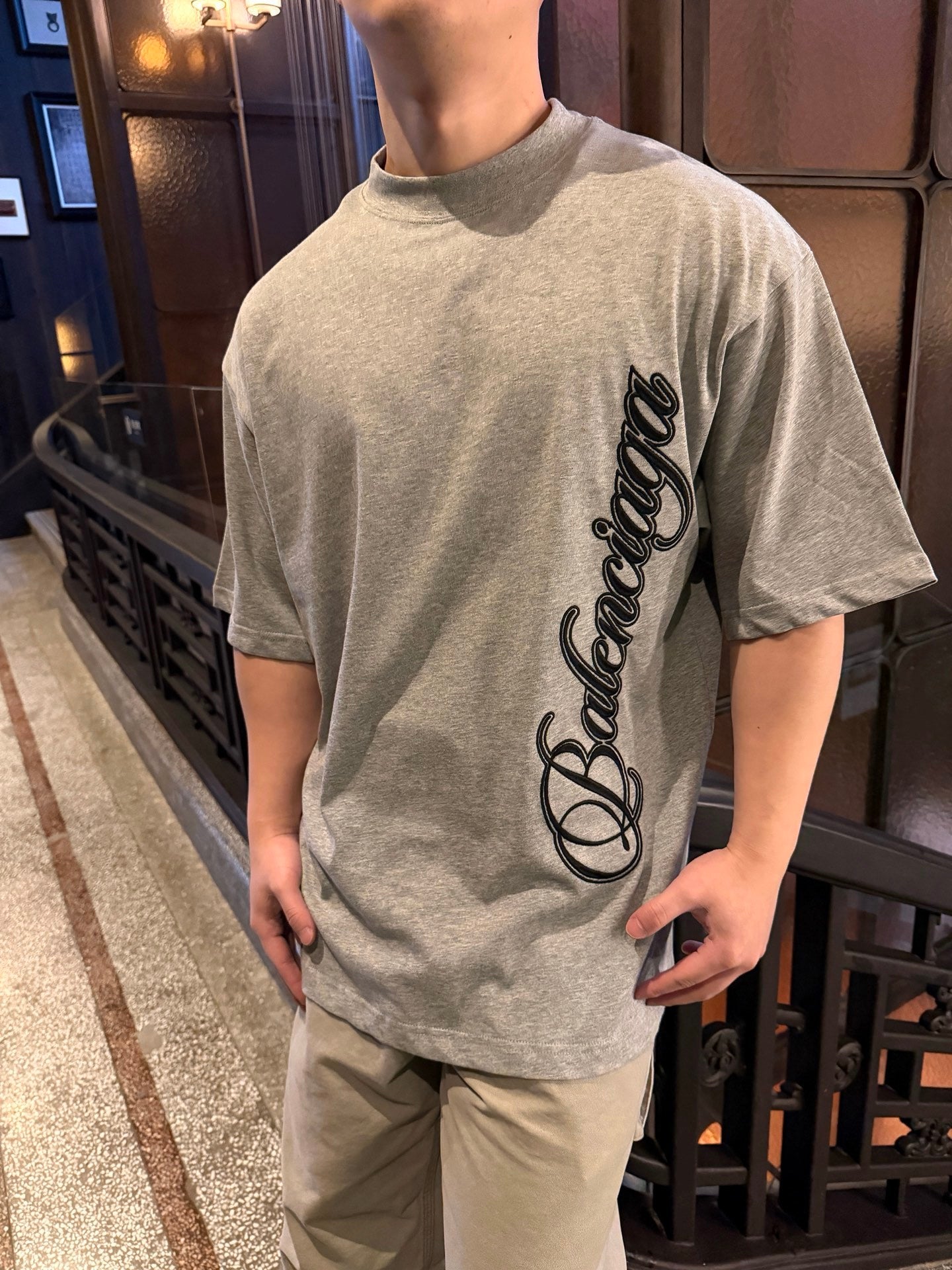 BALENCIAGA T-SHIRT - SUPER CLONE