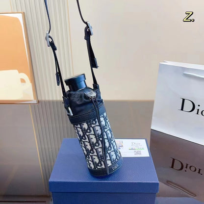 Dior Bottle 500ML (2 Farben) – mit Box