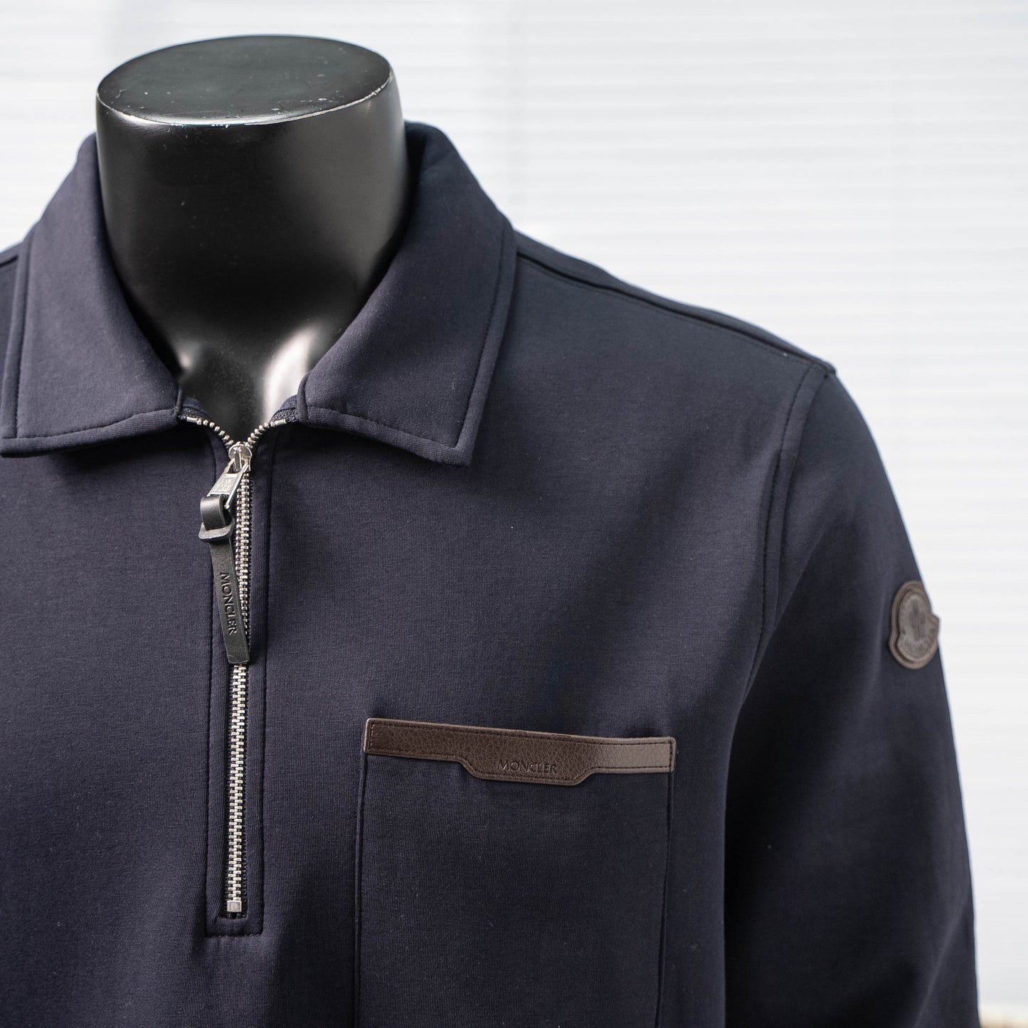 MONCLER LEATHER LOGO HALF-ZIP SWEATSHIRT– 1:1 HIGH END