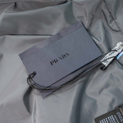 PRADA CONTRAST PIPING STAND COLLAR ZIPPER JACKET– 1:1 HIGH END