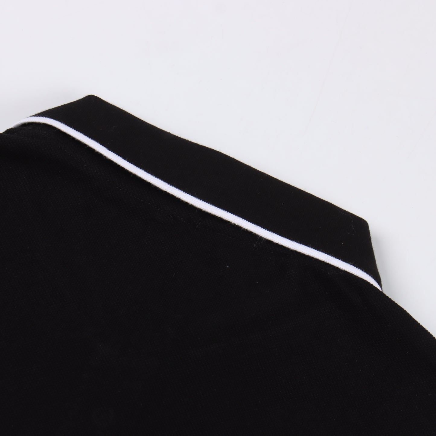 BURBERRY T-SHIRT - SUPER CLONE