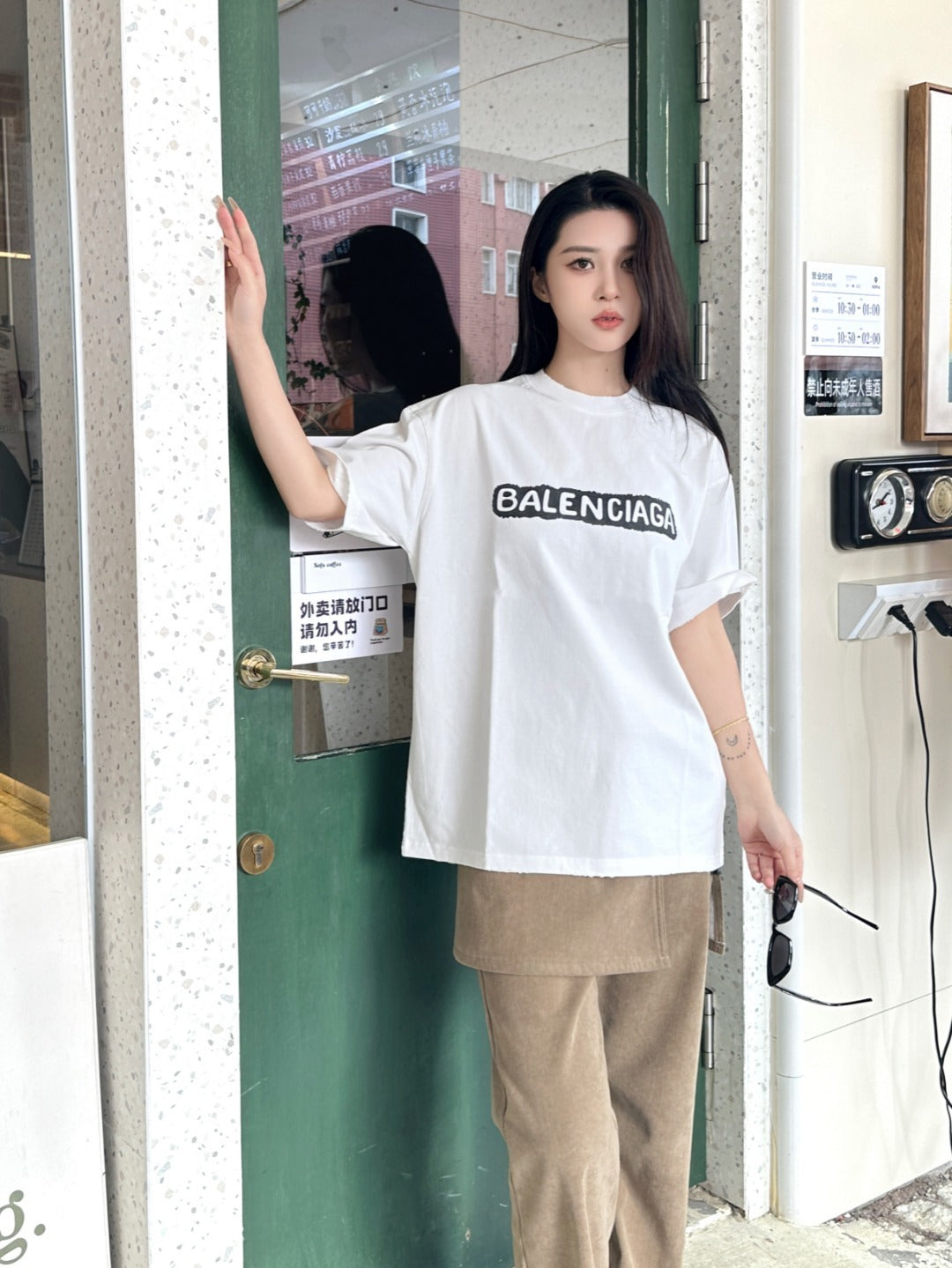 BALENCIAGA T-SHIRT - SUPER CLONE
