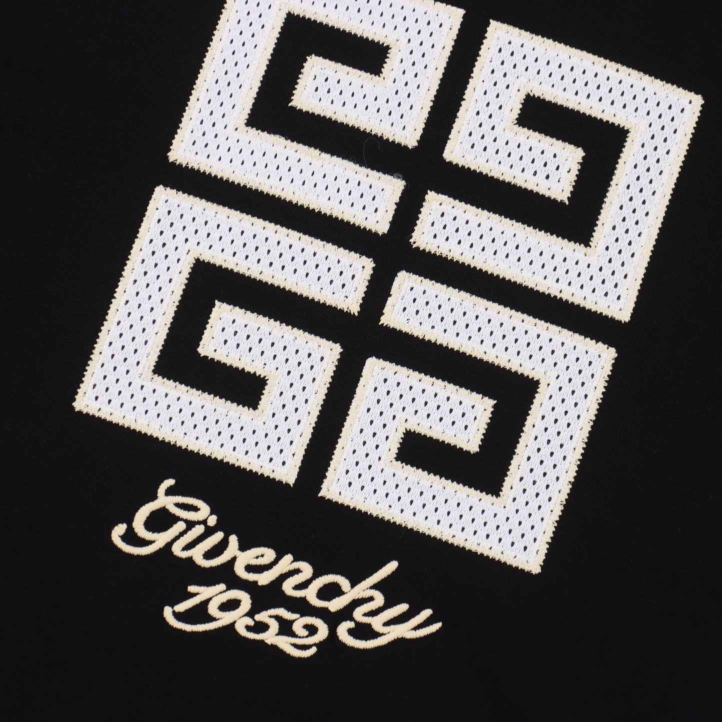 GIVENCHY T-SHIRT - SUPER CLONE