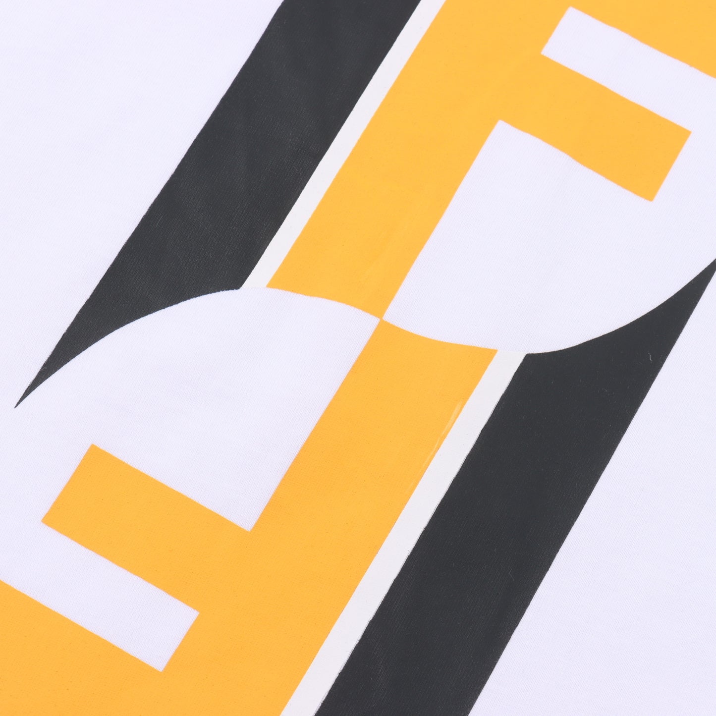 FENDI T-SHIRT - SUPER CLONE