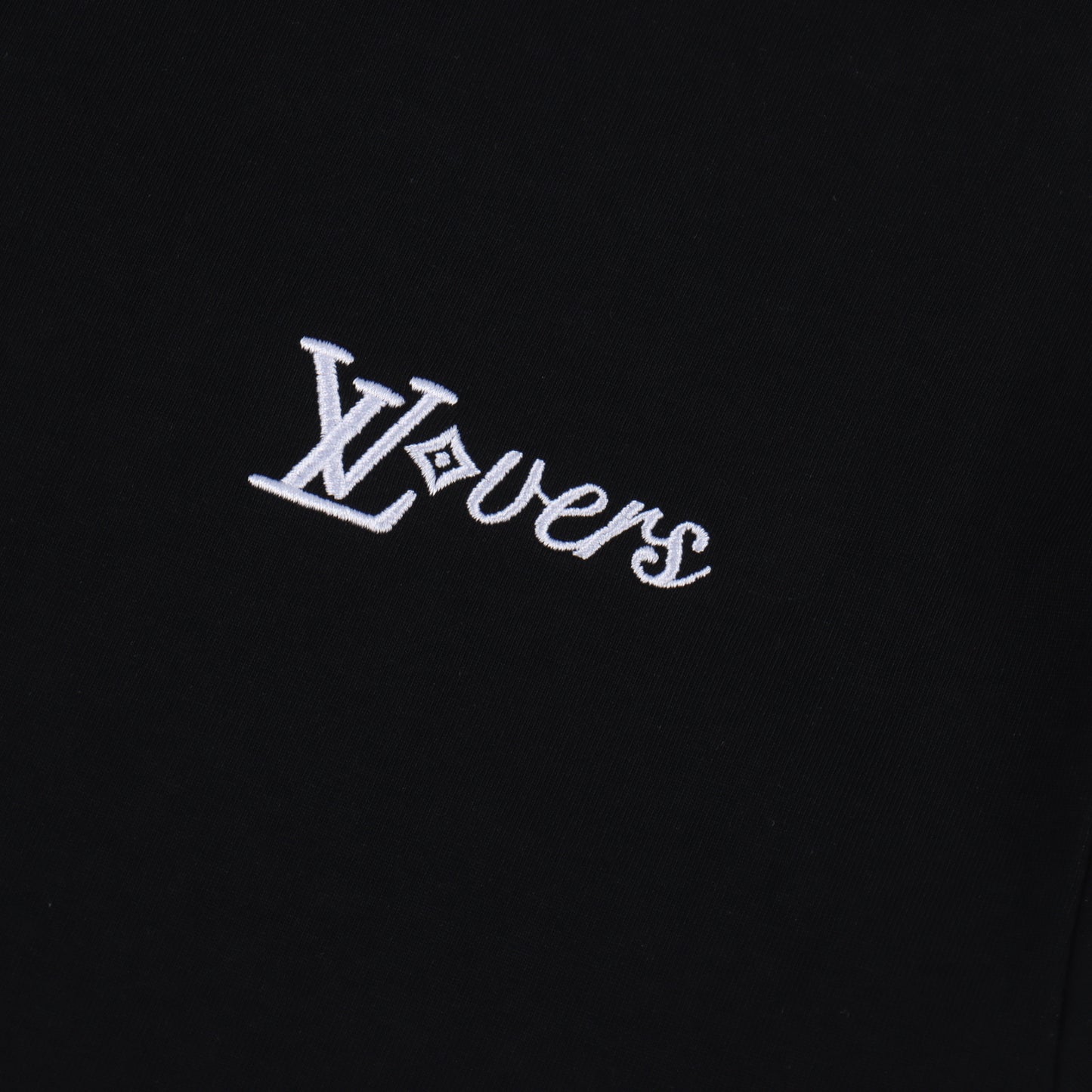 LOUIS VUITTON T-SHIRT - SUPER CLONE