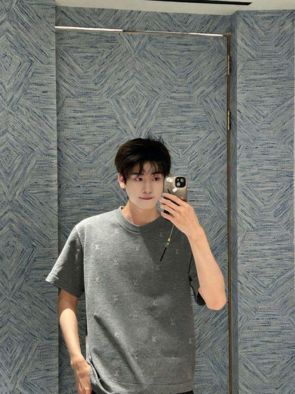 LOUIS VUITTON T-SHIRT - SUPER CLONE