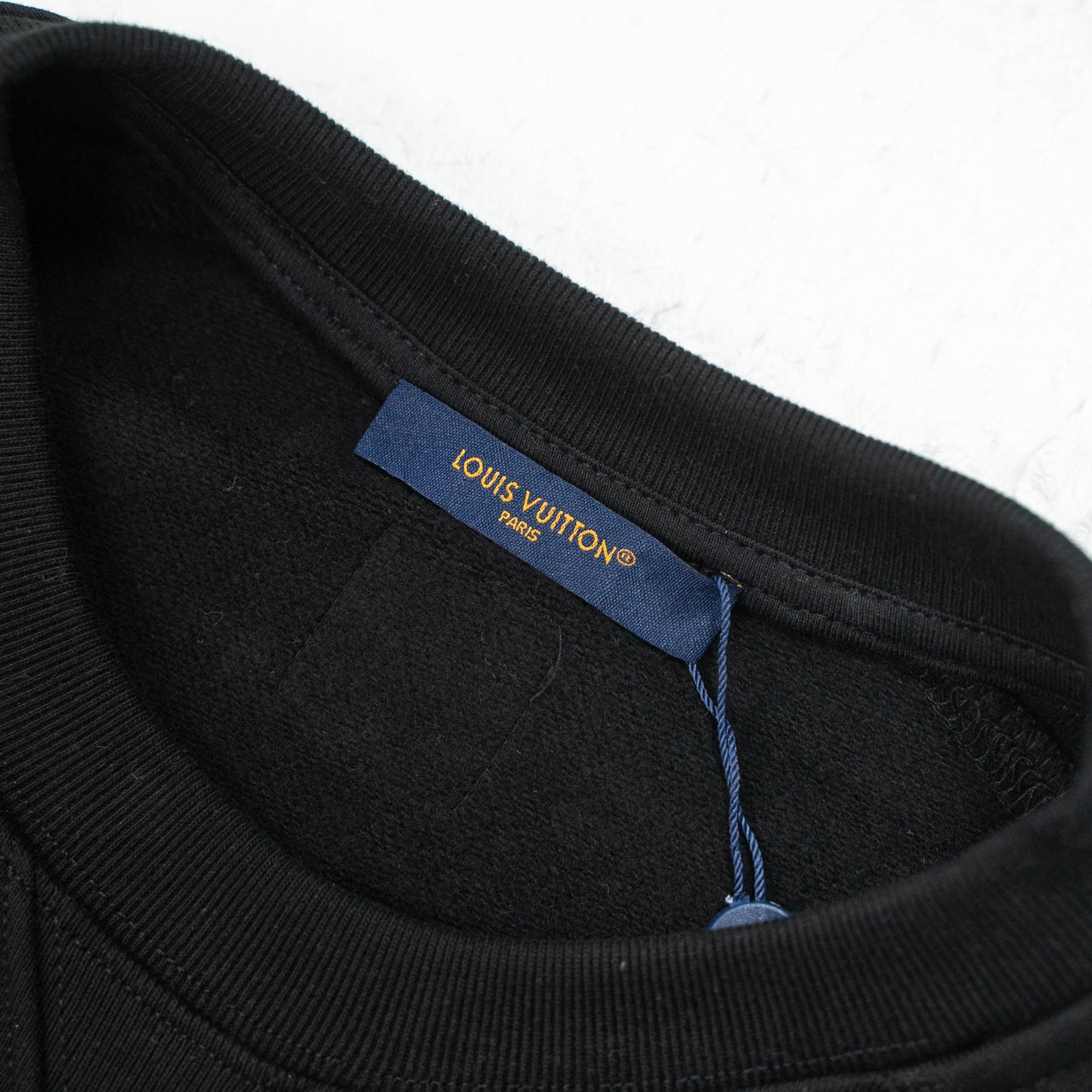 LOUIS VUITTON MONOGRAM ZIP POCKET CREWNECK SWEATSHIRT – 1:1 HIGH END