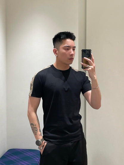 BURBERRY T-SHIRT - SUPER CLONE