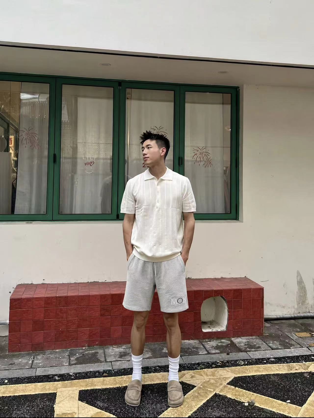 MONCLER EMBROIDERED LOGO SWEAT SHORTS – 1:1 HIGH END