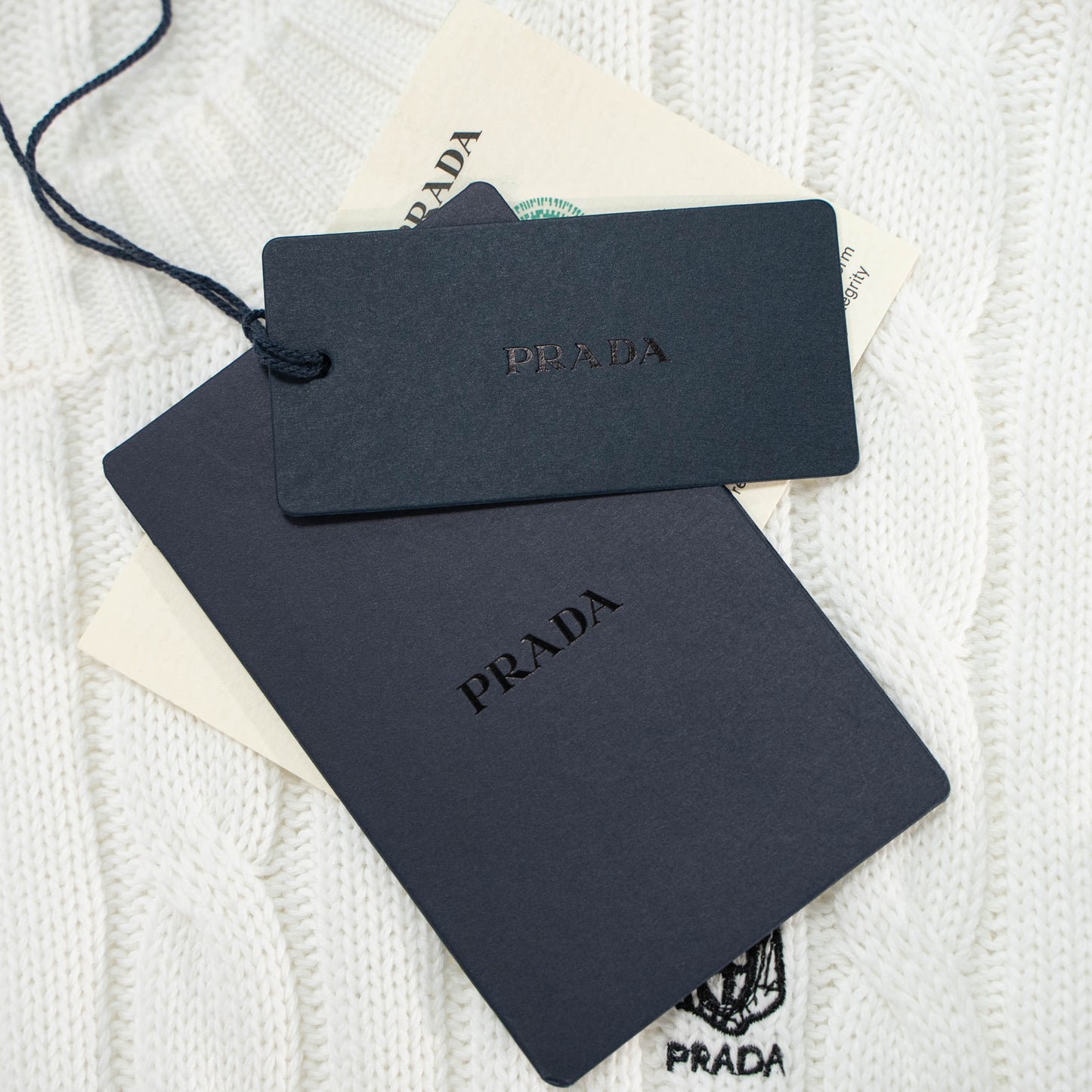 PRADA CABLE KNIT LOGO CREW NECK SWEATER– 1:1 HIGH END