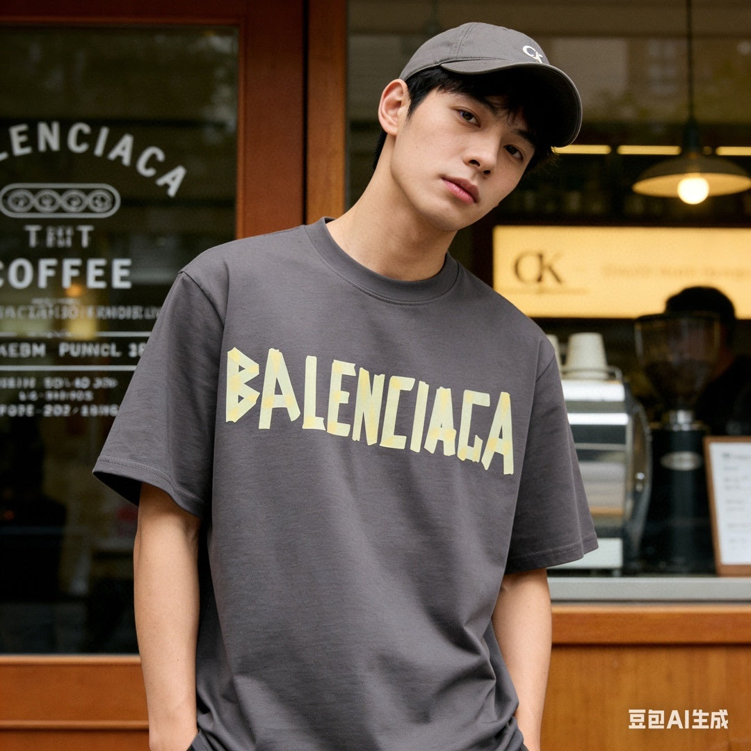 BALENCIAGA T-SHIRT - SUPER CLONE
