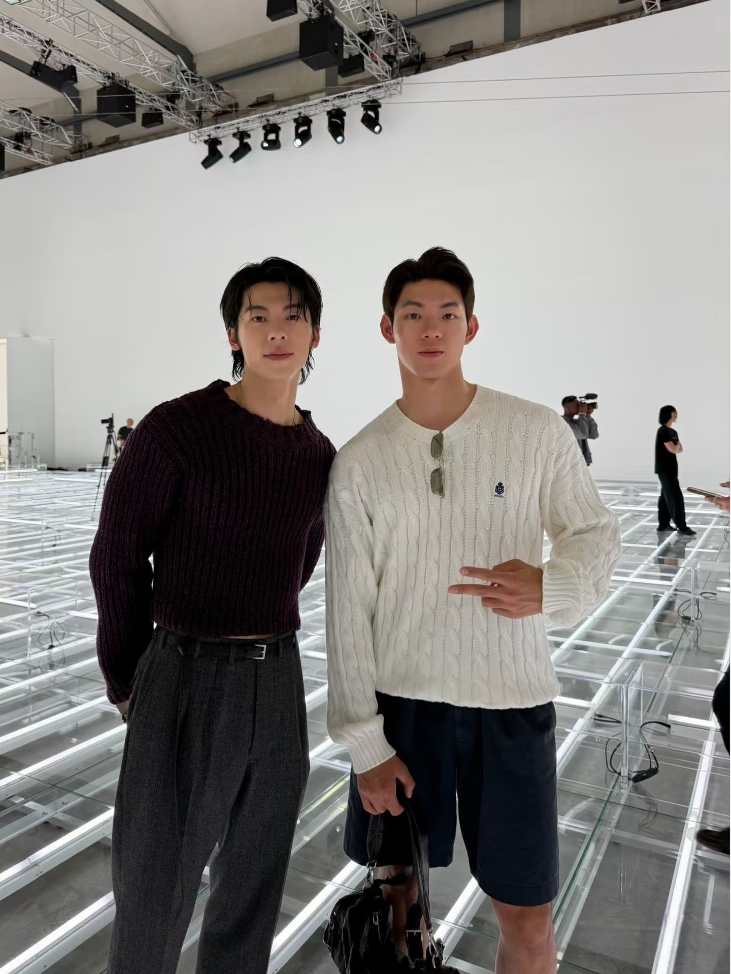 PRADA CABLE KNIT LOGO CREW NECK SWEATER– 1:1 HIGH END