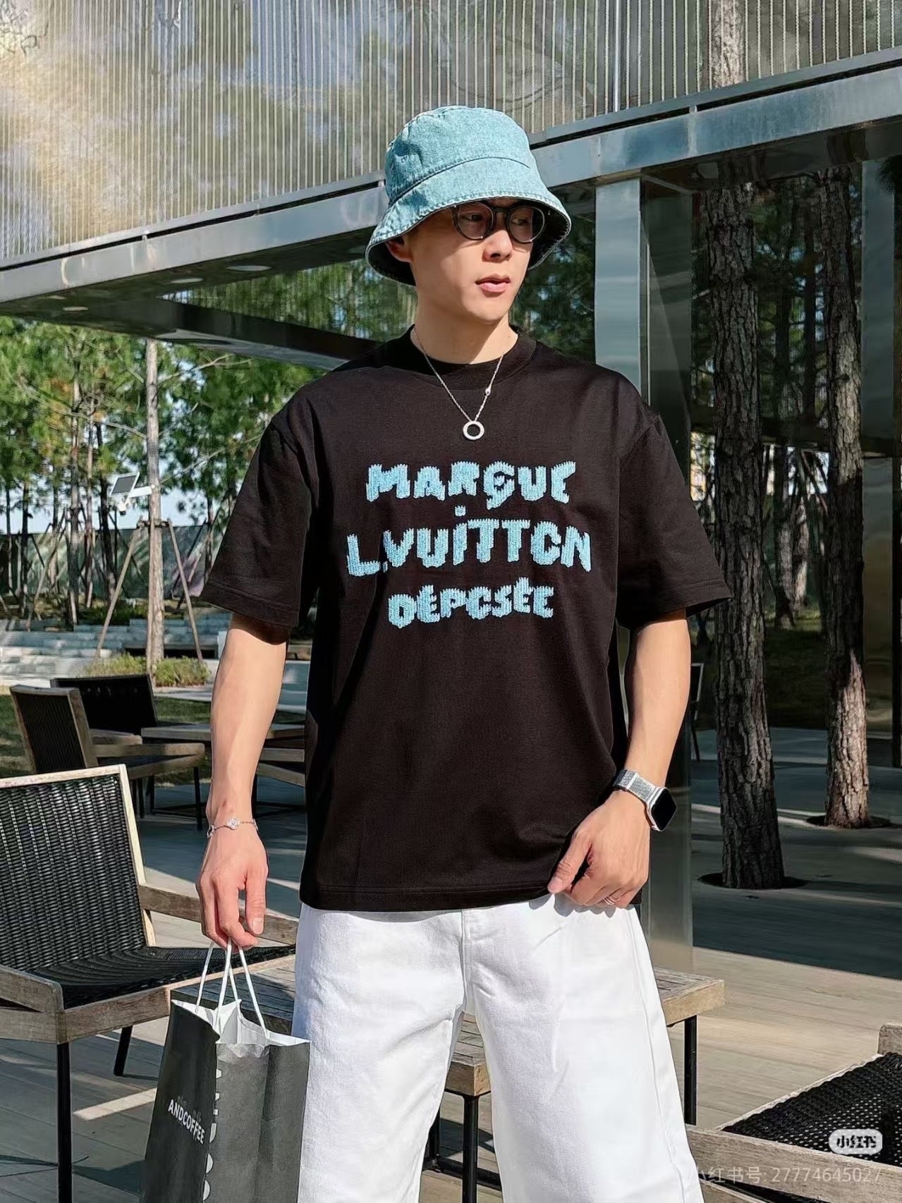 LOUIS VUITTON T-SHIRT - SUPER CLONE
