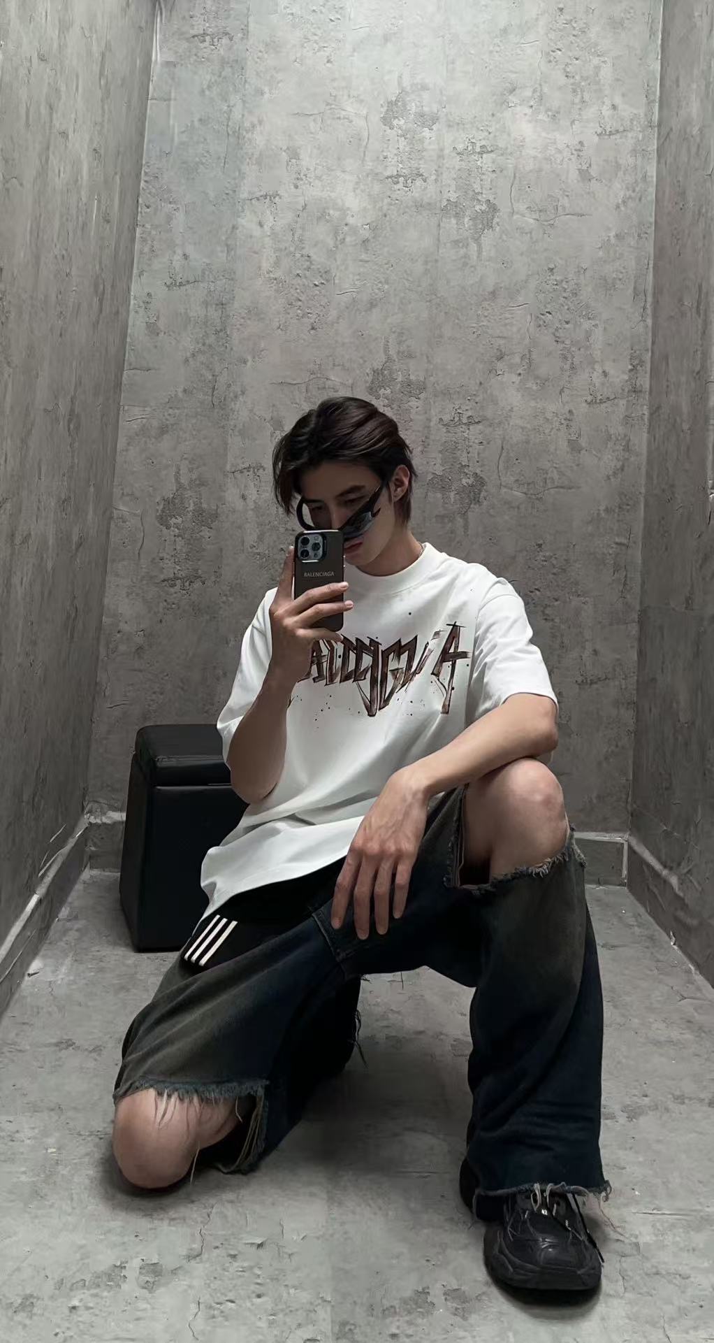 BALENCIAGA T-SHIRT - SUPER CLONE
