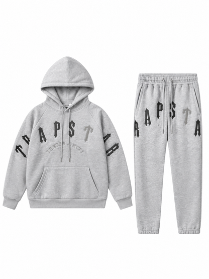 MONCLER EMBROIDERED LOGO SWEAT SHORTS – 1:1 HIGH END