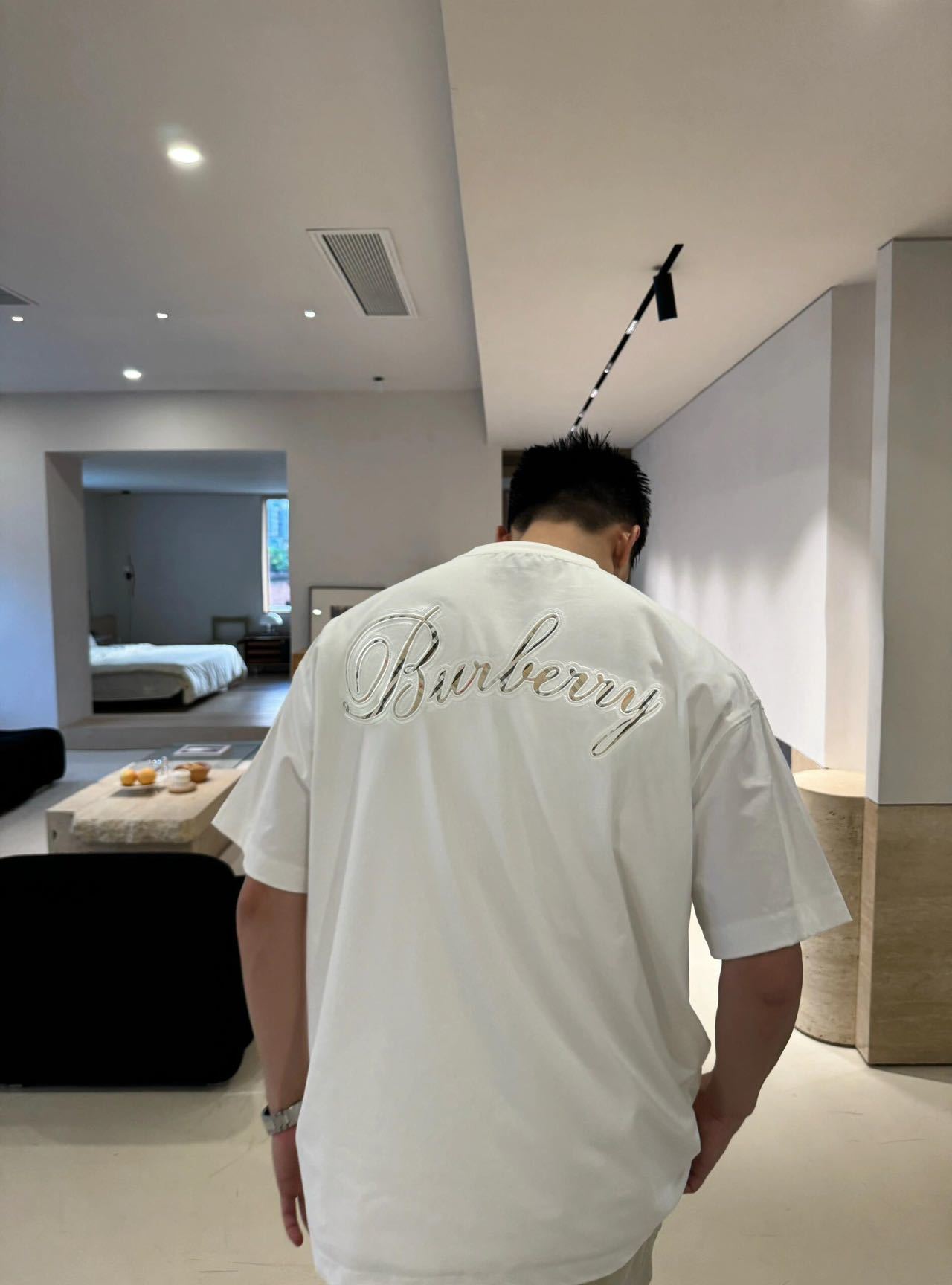 BURBERRY T-SHIRT - SUPER CLONE