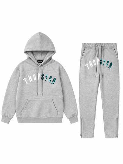 MONCLER EMBROIDERED LOGO SWEAT SHORTS – 1:1 HIGH END