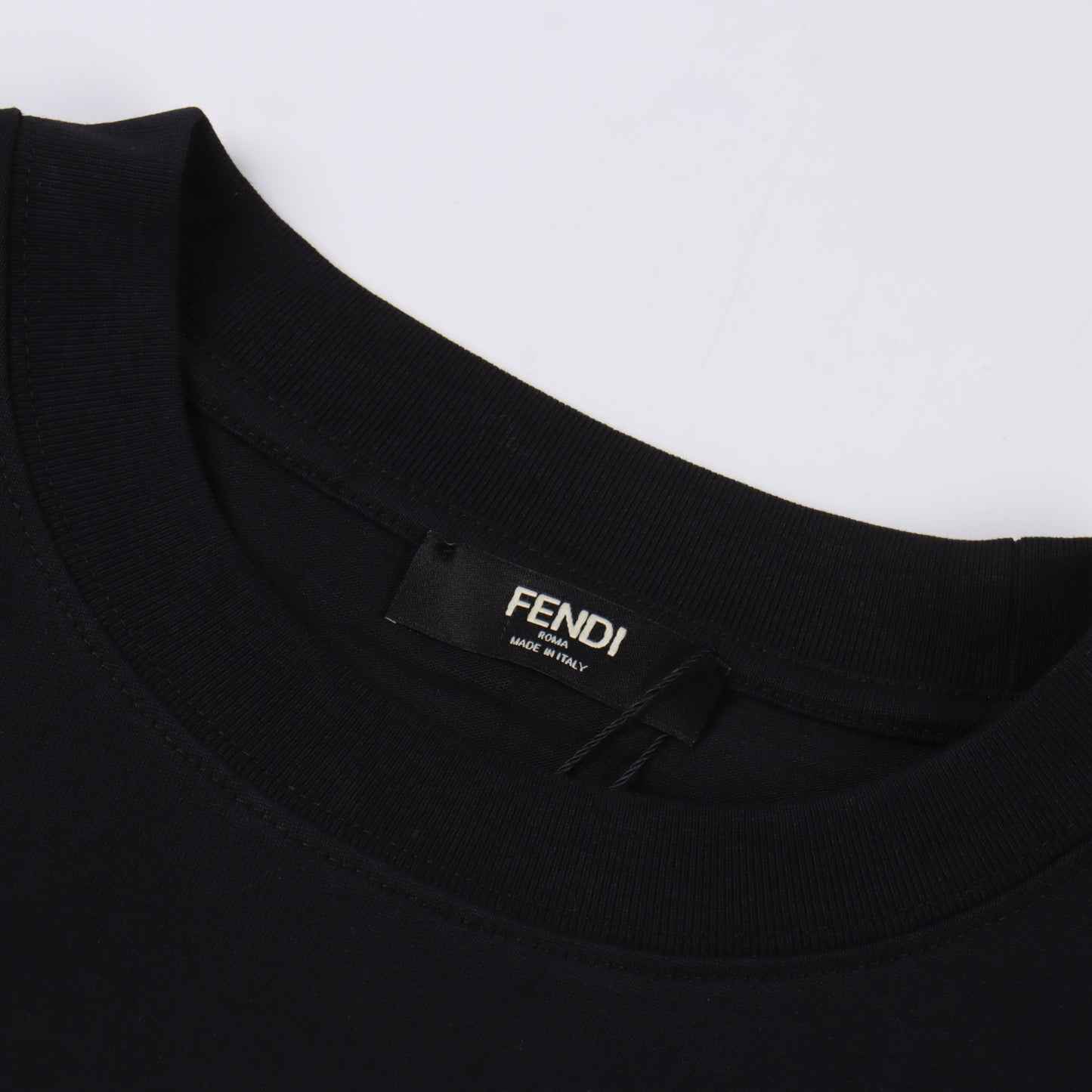 FENDI T-SHIRT - SUPER CLONE