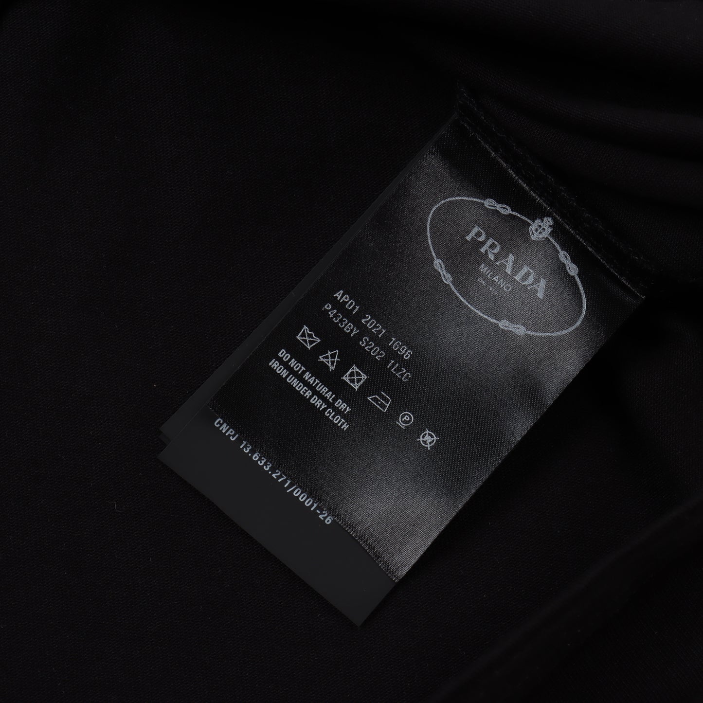PRADA T-SHIRT - SUPER CLONE