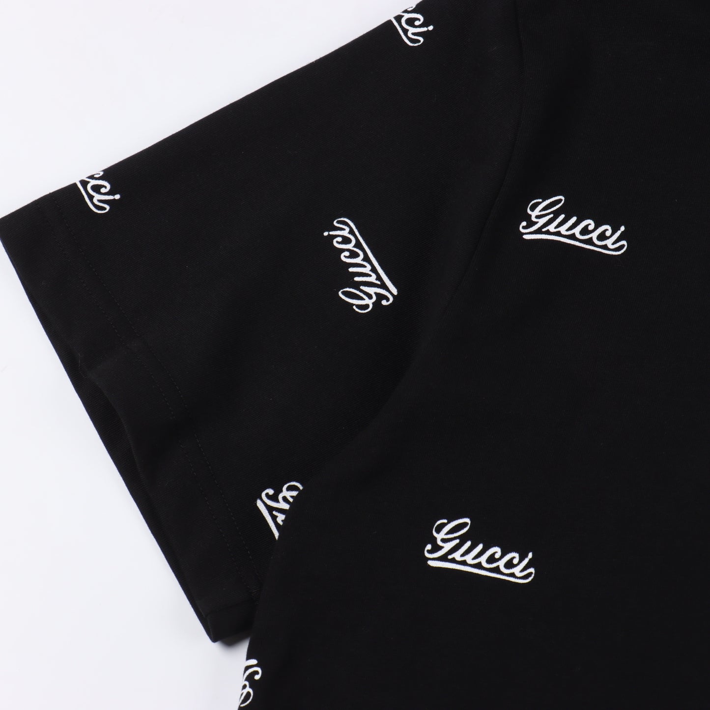 GUCCI T-SHIRT - SUPER CLONE