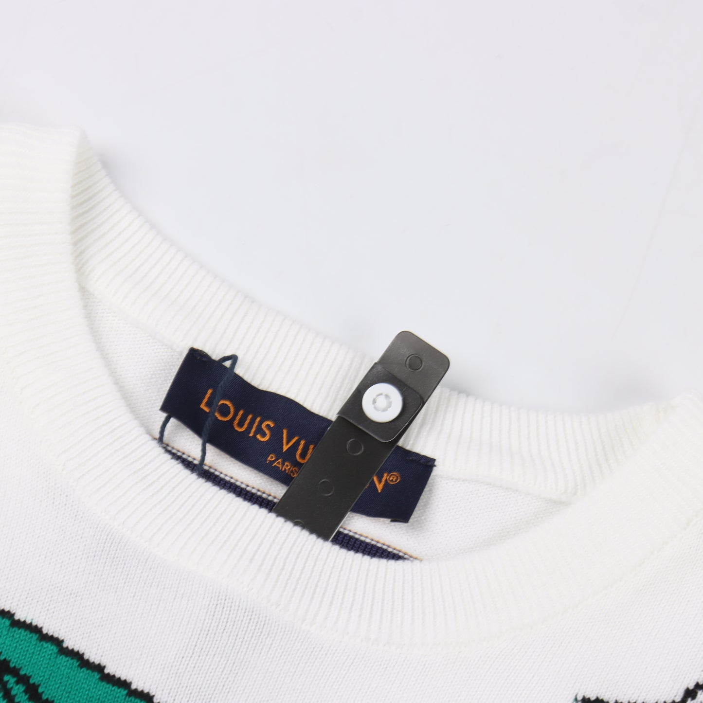 LOUIS VUITTON T-SHIRT - SUPER CLONE